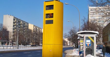 Uwaga kierowcy, w piątek zaczną działać nowe fotoradary