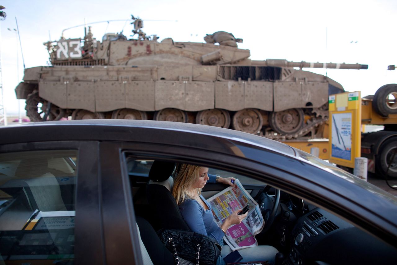 Czołgistki będą chronić granice Izraela. Starzy oficerowie są przeciwni