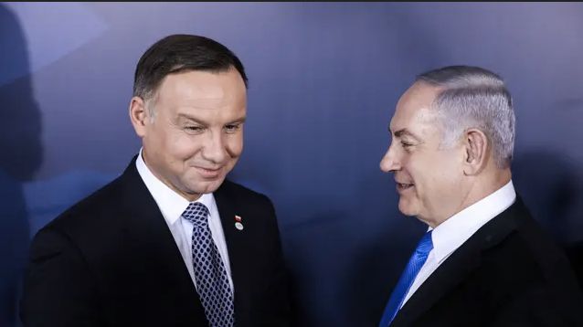 Publikacja "Jerusalem Post" opisująca spotkanie prezydenta Dudy z premierem Benjaminem Netanjahu ponownie zagroziła współpracy polsko-izraelskiej. 