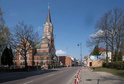 Łapy psa na komży "niedbalstwem". Parafia w Białymstoku dokładnie instruuje ws. kolędy