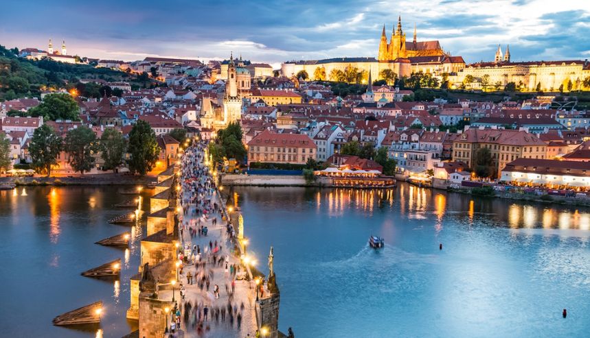 Praga ma dość Airbnb. Wprowadzają zmiany, które uderzą w turystów