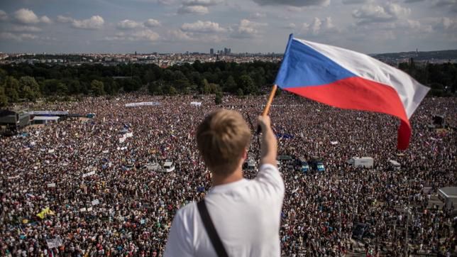 Protest opozycji w Pradze, 23 czerwca 2019.