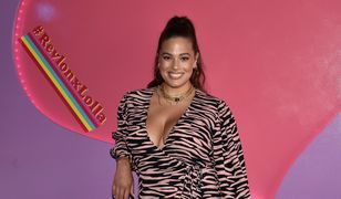 Ashley Graham, modelka plus size, zostanie mamą. Pokazała ciążowy brzuszek