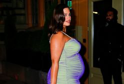 Ashley Graham w zaawansowanej ciąży. Podkreśliła brzuch