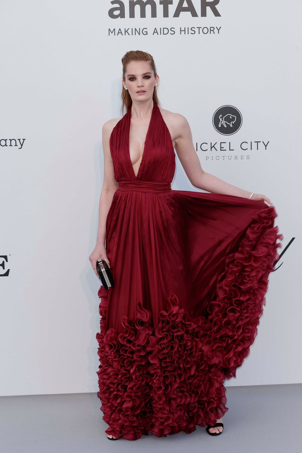 Alexina Graham -  Gala, AmfAR  Cannes 2019