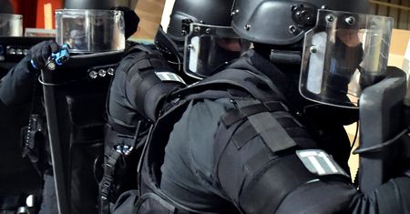Akcja antyterrorystów we Francji. Zatrzymano siedem osób przygotowujących zamach