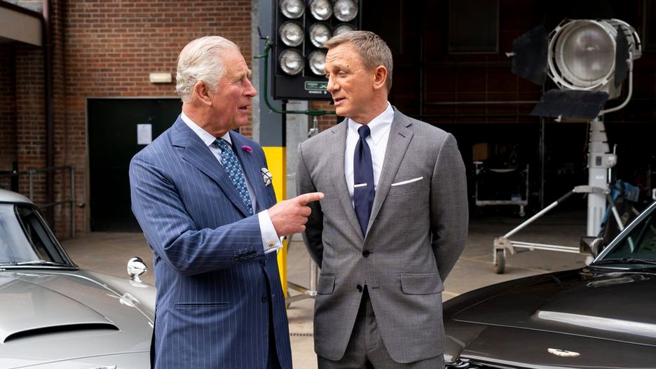 Książę Karol i Daniel Craig na planie "Bonda"