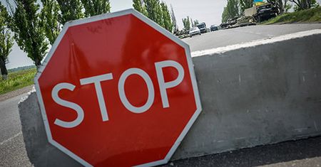 Dane biometryczne, odciski palców i fotografie na granicach. Ukraina broni się przed terroryzmem