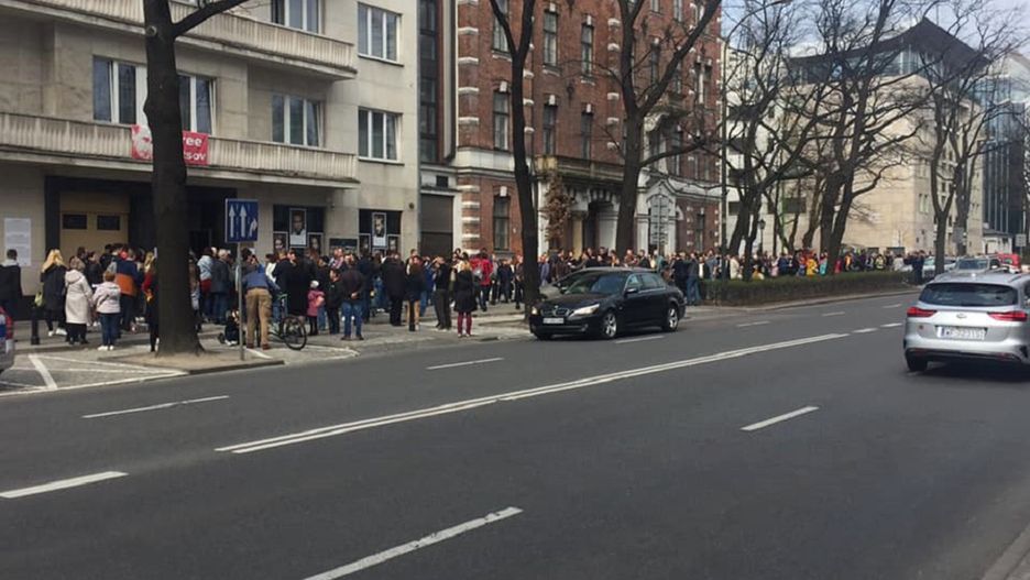 Ambasada Ukrainy w Polsce, al. Szucha 7 (Warszawa).