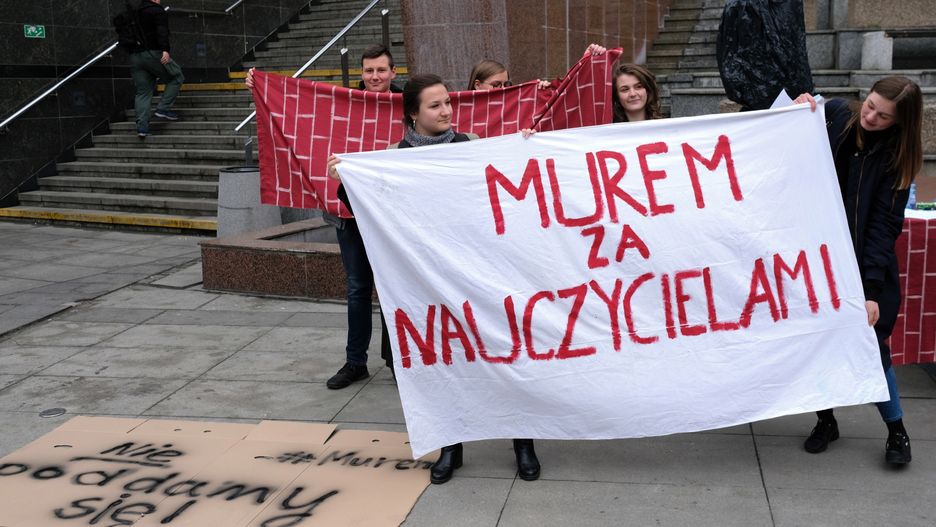 Strajk nauczycieli 2019. Sprzeczne opinie w sprawie matur