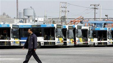 Nie jeżdżą autobusy, tramwaje i kolej