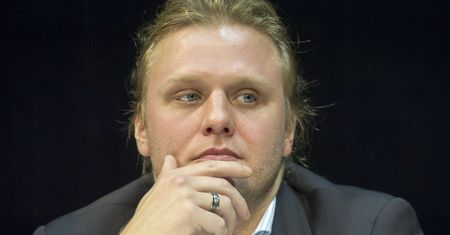 Piotr Woźniak-Starak i jego pasażerka. 27-letnia Ewa przeżywa dramat