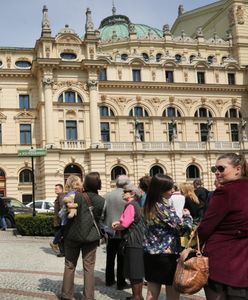 Ludzkie kości odkryte w centrum Krakowa. Podczas przebudowy pl. św. Ducha