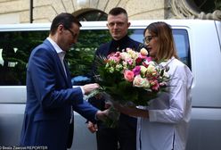 Mateusz Morawiecki z wizytą u sześcioraczków. Przywiózł prezenty