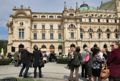 Ludzkie kości odkryte w centrum Krakowa. Podczas przebudowy pl. św. Ducha