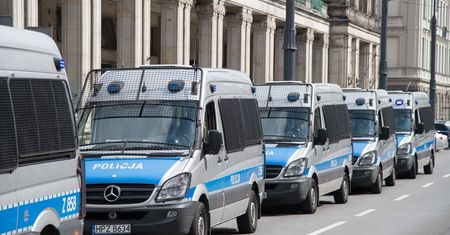 Znaleziono 10-latka z Krakowa. Chłopiec wsiadł do pociągu do Wieliczki