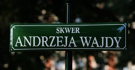 Skwer im. Andrzeja Wajdy na krakowskich Plantach