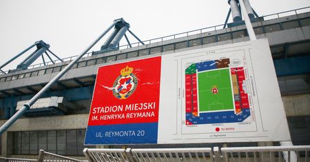 Beesfund – jak działa platforma, która w nieco ponad 24 godziny, sprzedała warte 4 mln zł akcje Wisły Kraków?