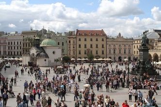 Kraków ogranicza sprzedaż alkoholu w nocy. 89 sklepów przystąpiło do porozumienia