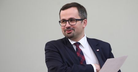 Marcin Horała o Donaldzie Tusku: to zabawa w kotka i myszkę