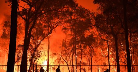 Australia: dramat strażaków walczących z pożarami. Polacy pomagają