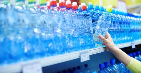 Szykuj się na nową opłatę za... plastikowe butelki. Ministerstwo ma plan