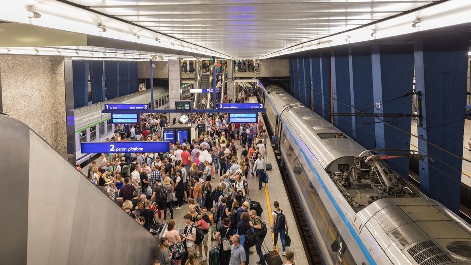Do awarii doszło zaraz za stacją Warszawa Centralna