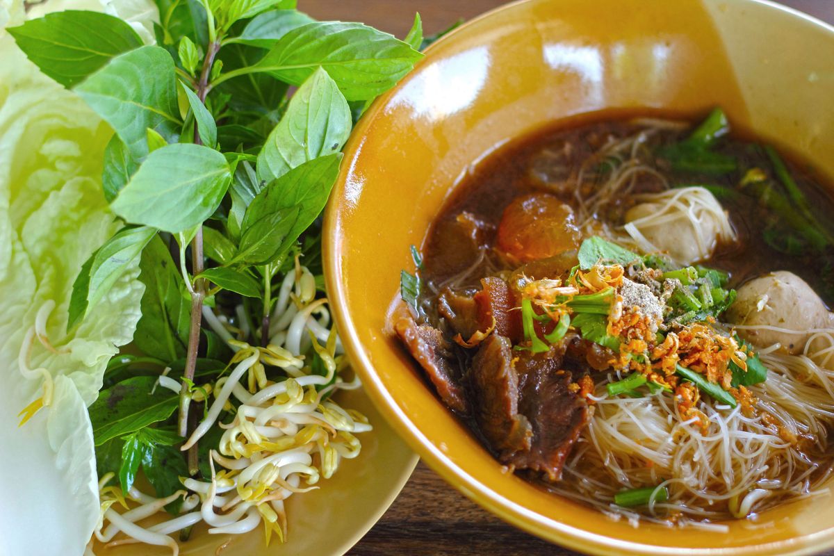 Ramen – azjatycki pomysł na rozgrzewające danie