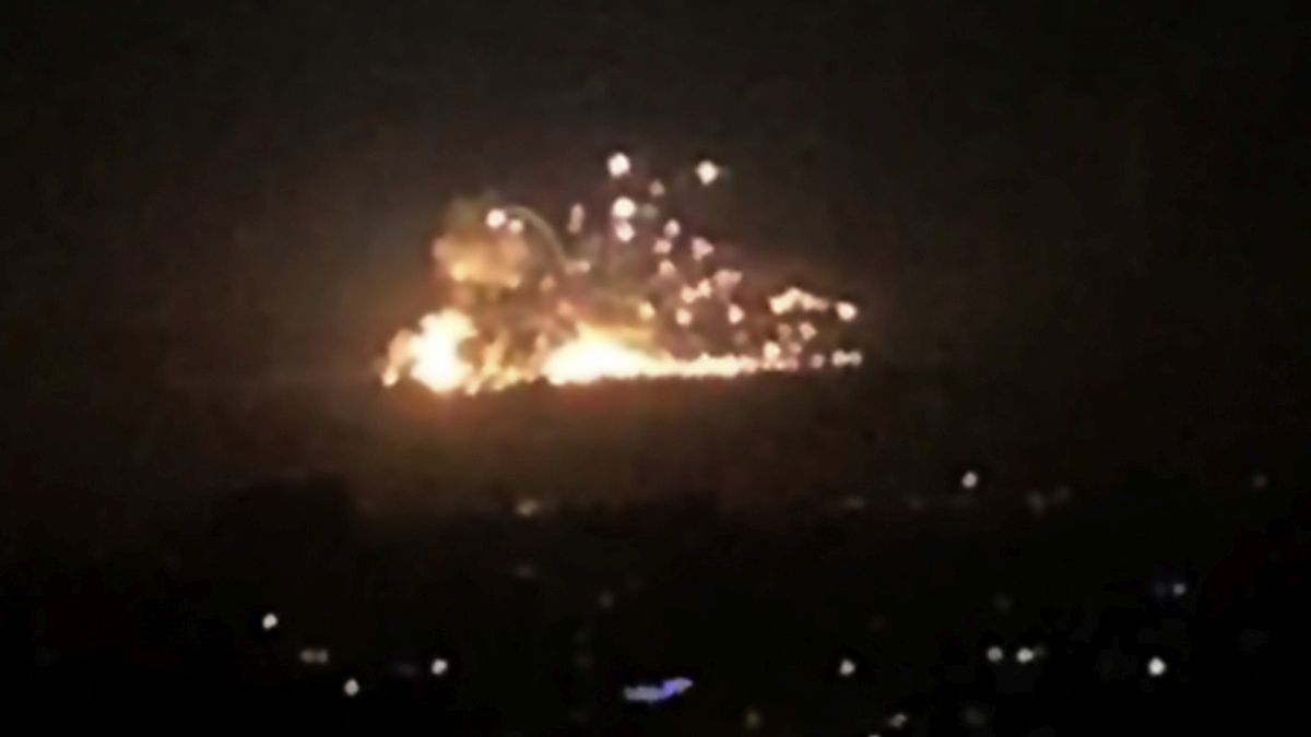 Według syryjskich władz rakiety wystrzelone przez Izrael zabiły dwóch cywilów.