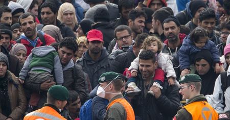 Szwedzi głosują na partię antyimigrancką. To już żaden wstyd