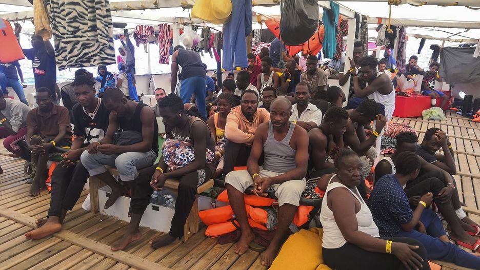 Włochy. Matteo Salvini odmawiaja przyjęcia imigrantów. Statek organizacji Open Arms już 12. dzień czeka na wpłynięcie do portu