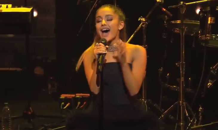 Ariana Grande, Coldplay i Katy Perry w hołdzie ofiar zamachu w Manchesterze. Gwiazdy zagrają charytatywny koncert