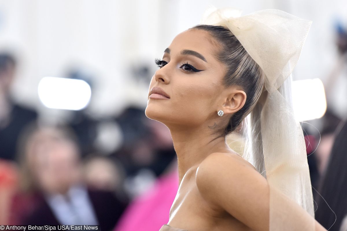 Ariana Grande poprawiła niefortunny tatuaż. Nie jest lepiej