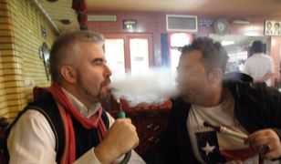 Pomyłka wywiadu. Polskiego sprzedawcę płytek łazienkowych podejrzewano o handel bronią