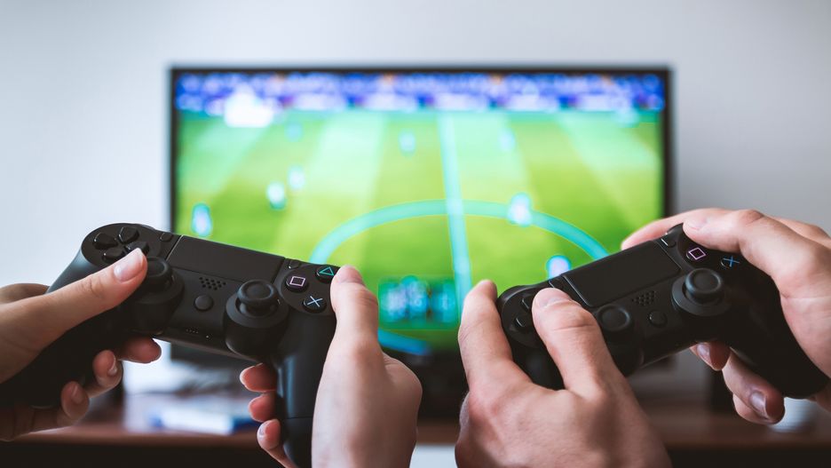 Gry na 2 osoby z łatwością znajdziemy wśród tytułów sportowych, w tym klasyków takich jak seria FIFA