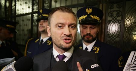 PO chce ukarania Jarosława Kaczyńskiego. "To skandal"