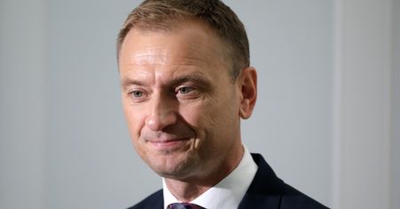 Polityk PiS wieszczy zmiany w PO. Sławomir Nitras odpowiada tym samym