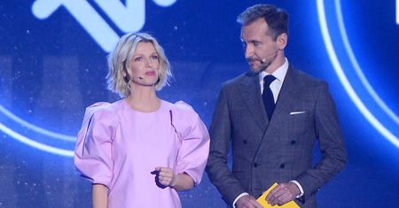 Magda Mołek żartuje z Kingi Rusin. Wymijająca reakcja Piotra Kraśki