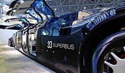 Śnieżny test superautobusu, który osiąga 260 km/h