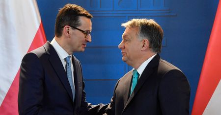 Węgrzy zdecydują o poparciu dla Polski. Rezolucja ws. UE