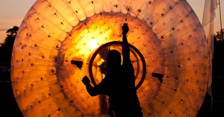 Zorbing - na czym polega i ile kosztuje?