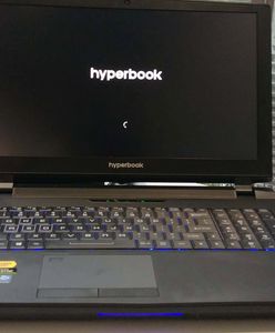 Potwór w twoim plecaku. Recenzujemy Hyperbooka z GTX1070