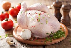 Przez zakaz handlu Polacy rezygnują z owoców. "Wybierają mrożonego kurczaka"