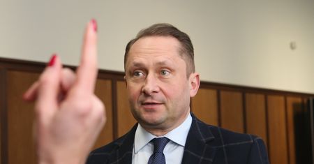 Dzielą ich 22 lata. Durczok zna swoją ukochaną z czasów jej dzieciństwa!