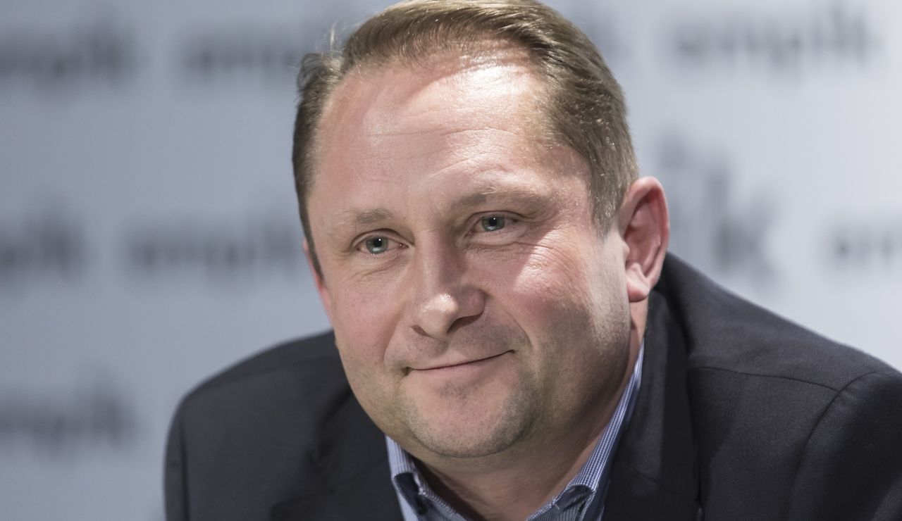 Kamil Durczok kupił wódkę. Po chwili spowodował wypadek