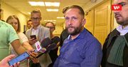 Kamil Durczok mógł przewozić broń. Czy grozi mu utrata pozwolenia?