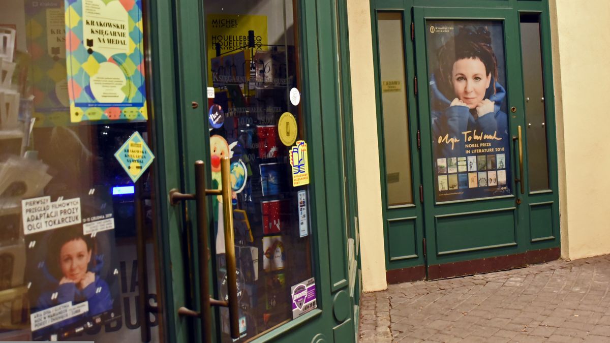 Jej książki z pewnością wylądują pod choinką, jako prezenty gwiazdkowe.