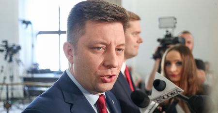 Przepychanka słowna na antenie. Michał Dworczyk: "Jak zamierza pani oczerniać premiera, to wychodzę"