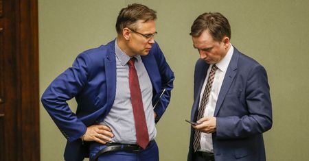 Reparacje. Arkadiusz Mularczyk podał kwotę