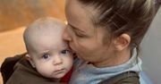 Agnieszka Włodarczyk od pół roku karmi synka piersią. Ma z tym niemały problem. „Chce mi się płakać”